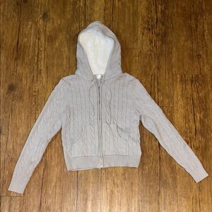 ORANGE KISS CABLE KNIT FULL ZIP FAUX FUR LINED HOODED DOVE GRAY
SWEATER LARGE JR